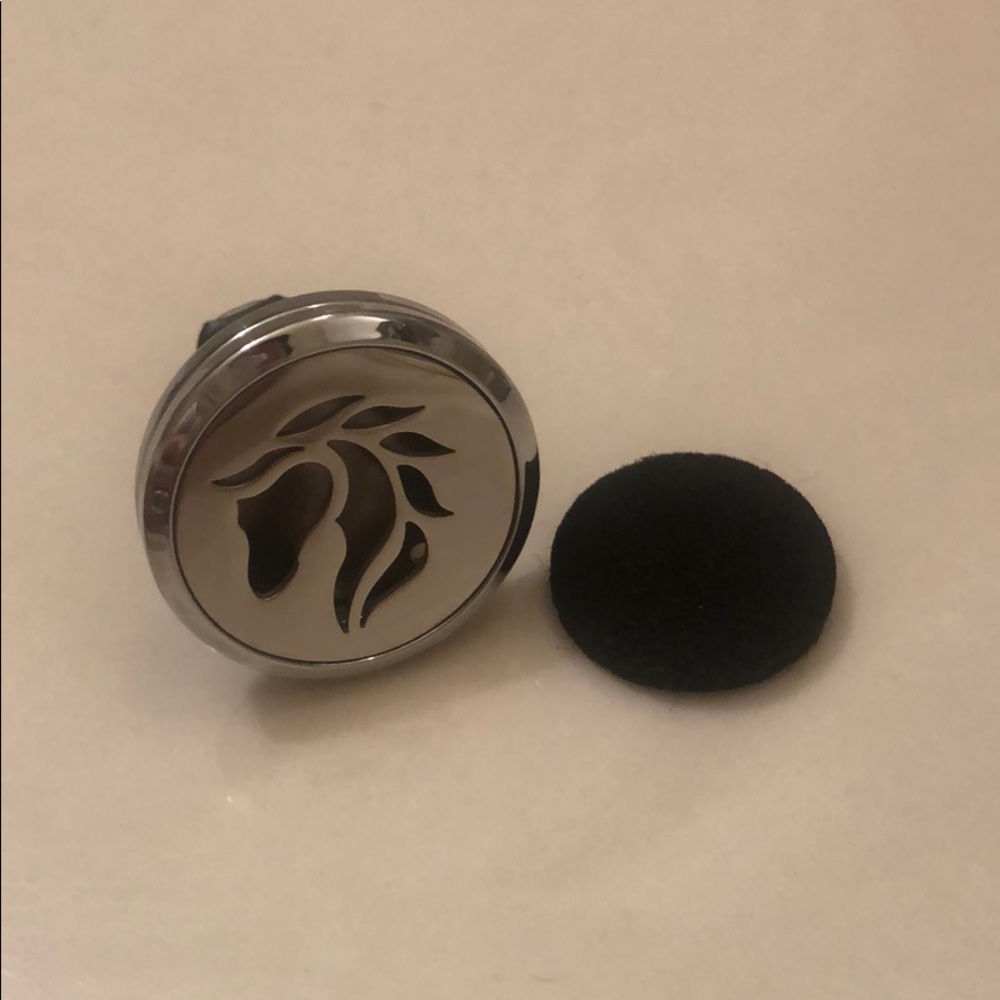 Essential Oil Car Diffuser